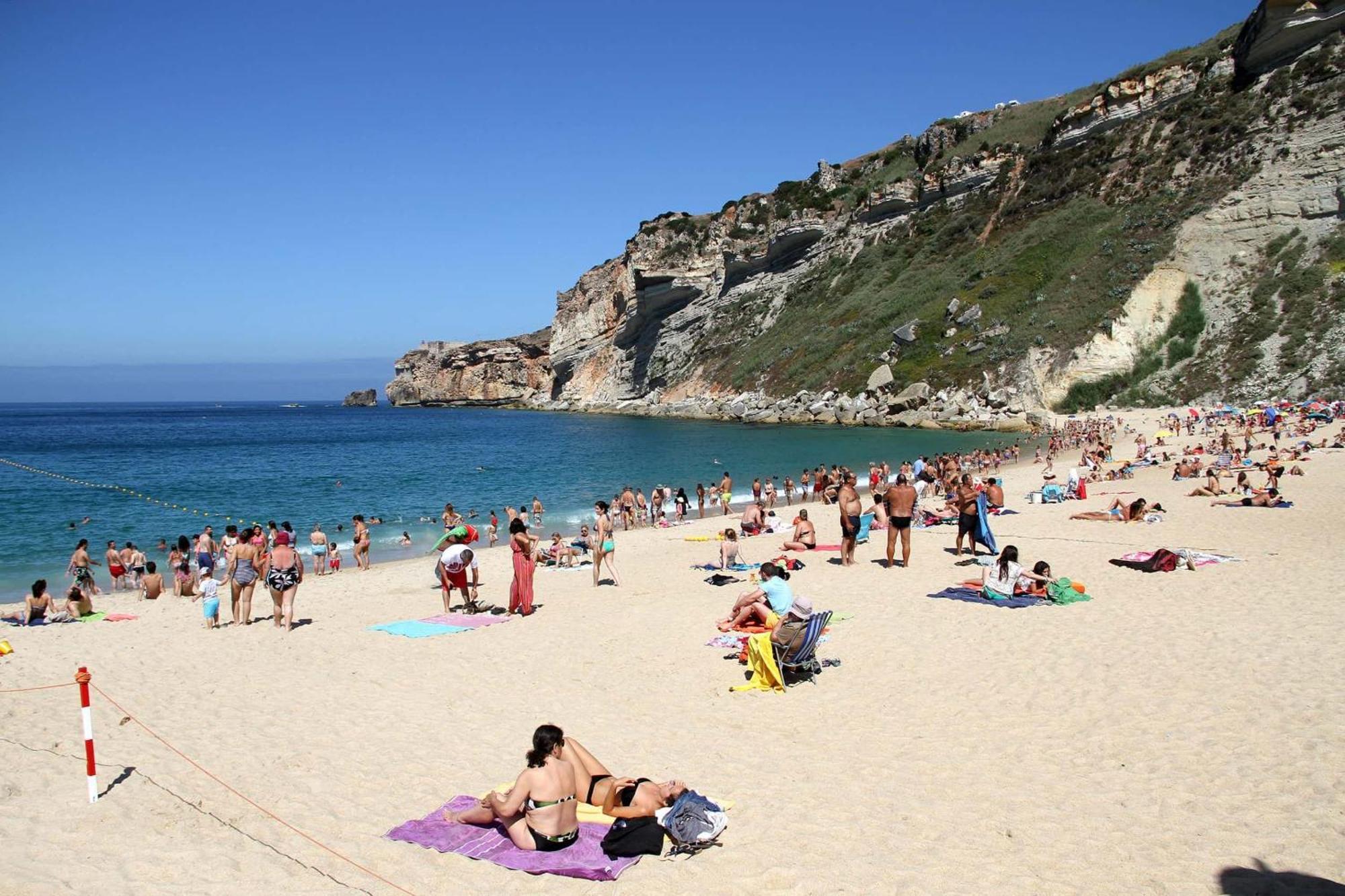 Beach House Alzira - Centro Historico Da Nazaré Exteriör bild